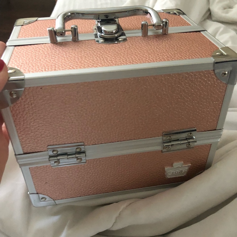 Caboodles makeup case